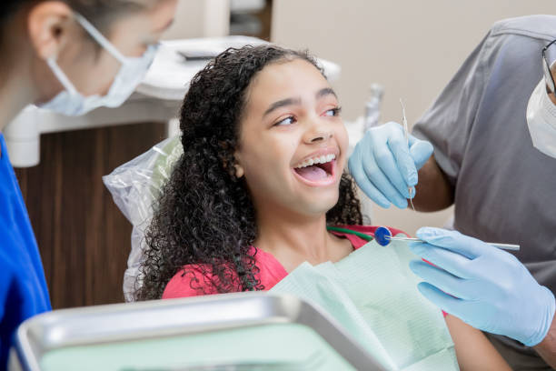 Best Dentist for Tooth Abscess  in Le Mars, IA